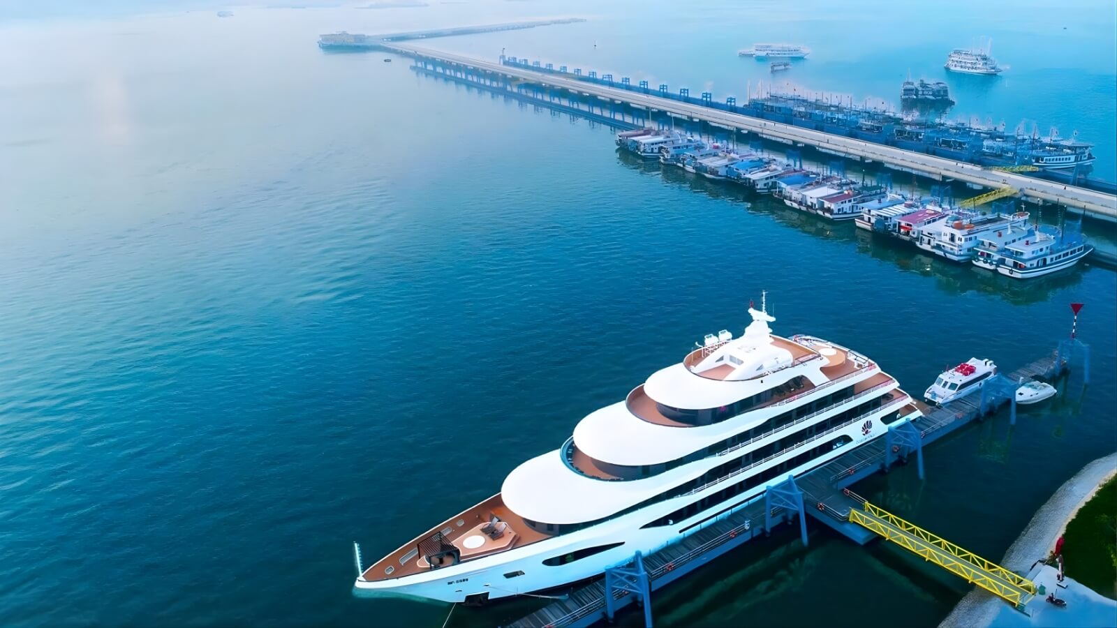 CẢNG TÀU LANDMARK HABOUR VINHOMES GREEN PARADISE